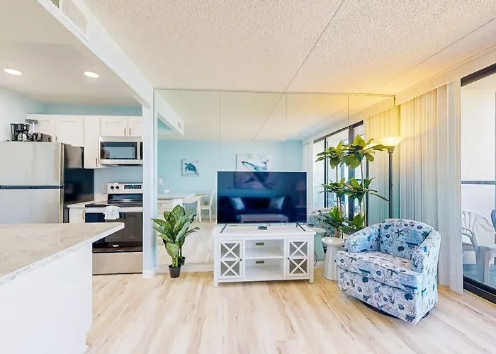 Captivating Beachfront With Balcony Views Pools Gym & Tennis Court