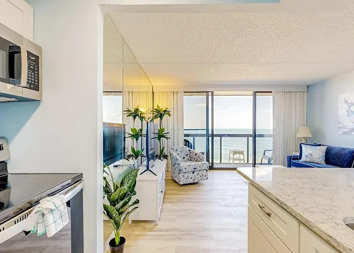 Captivating Beachfront With Balcony Views Pools Gym & Tennis Court Holiday home Ocean City